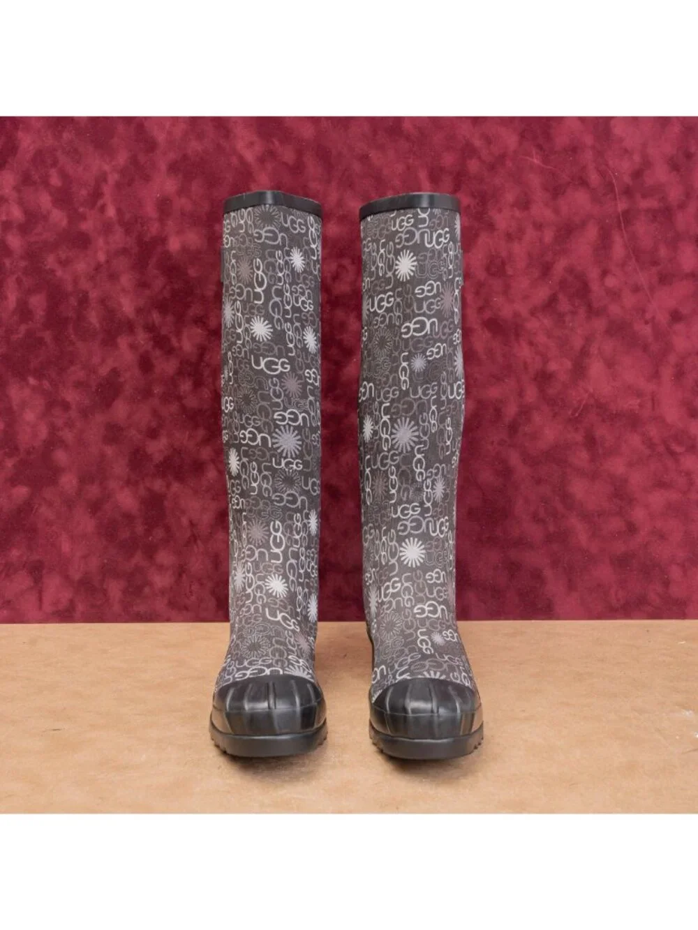 UGG new no